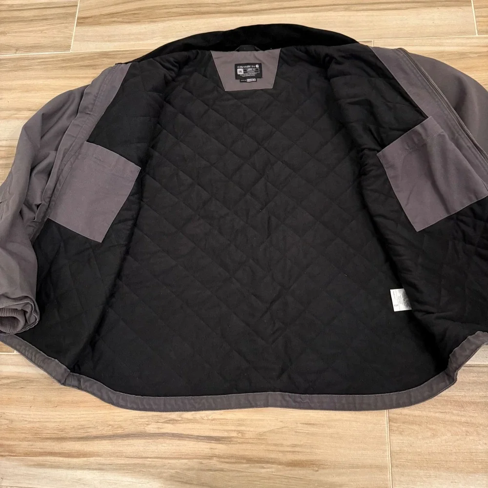 Carhartt loose fit